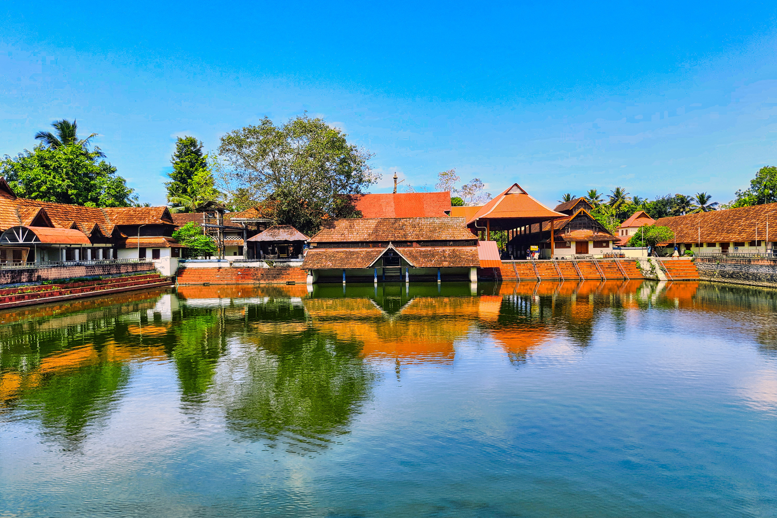 Ambalappuzha Sree Krishna Temple alappuzha 